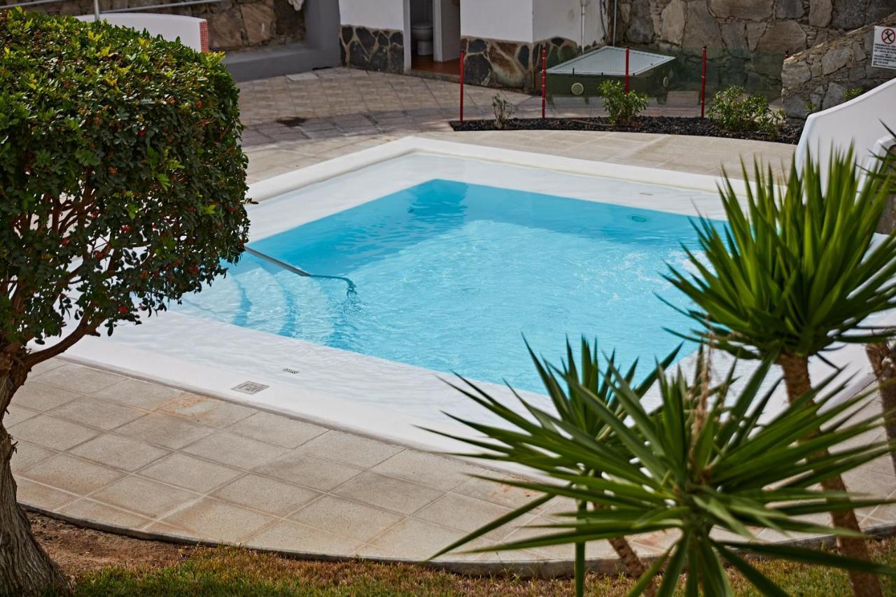 Holidays in Paradise Mogan Bagian luar foto