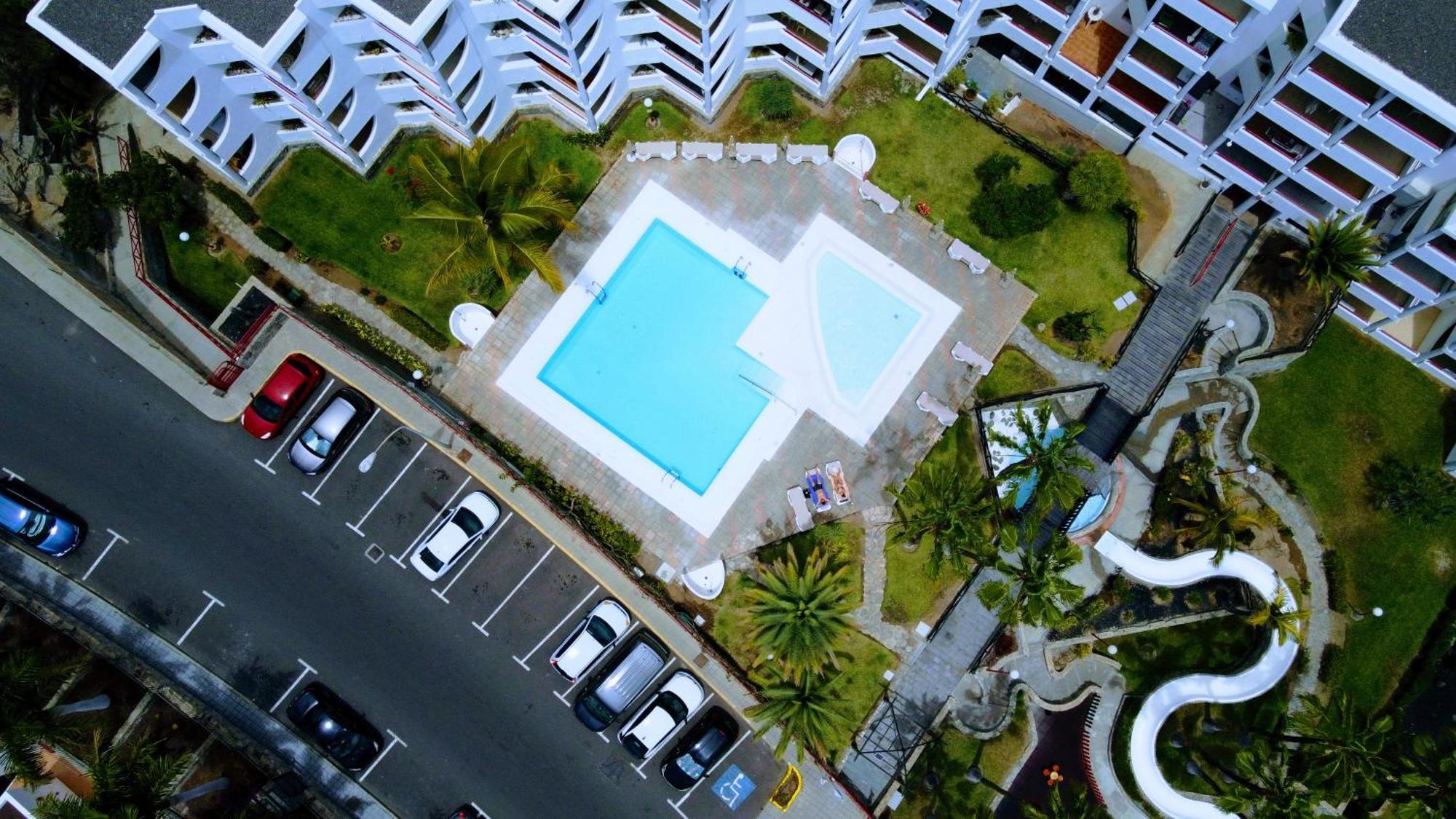 Holidays in Paradise Mogan Bagian luar foto