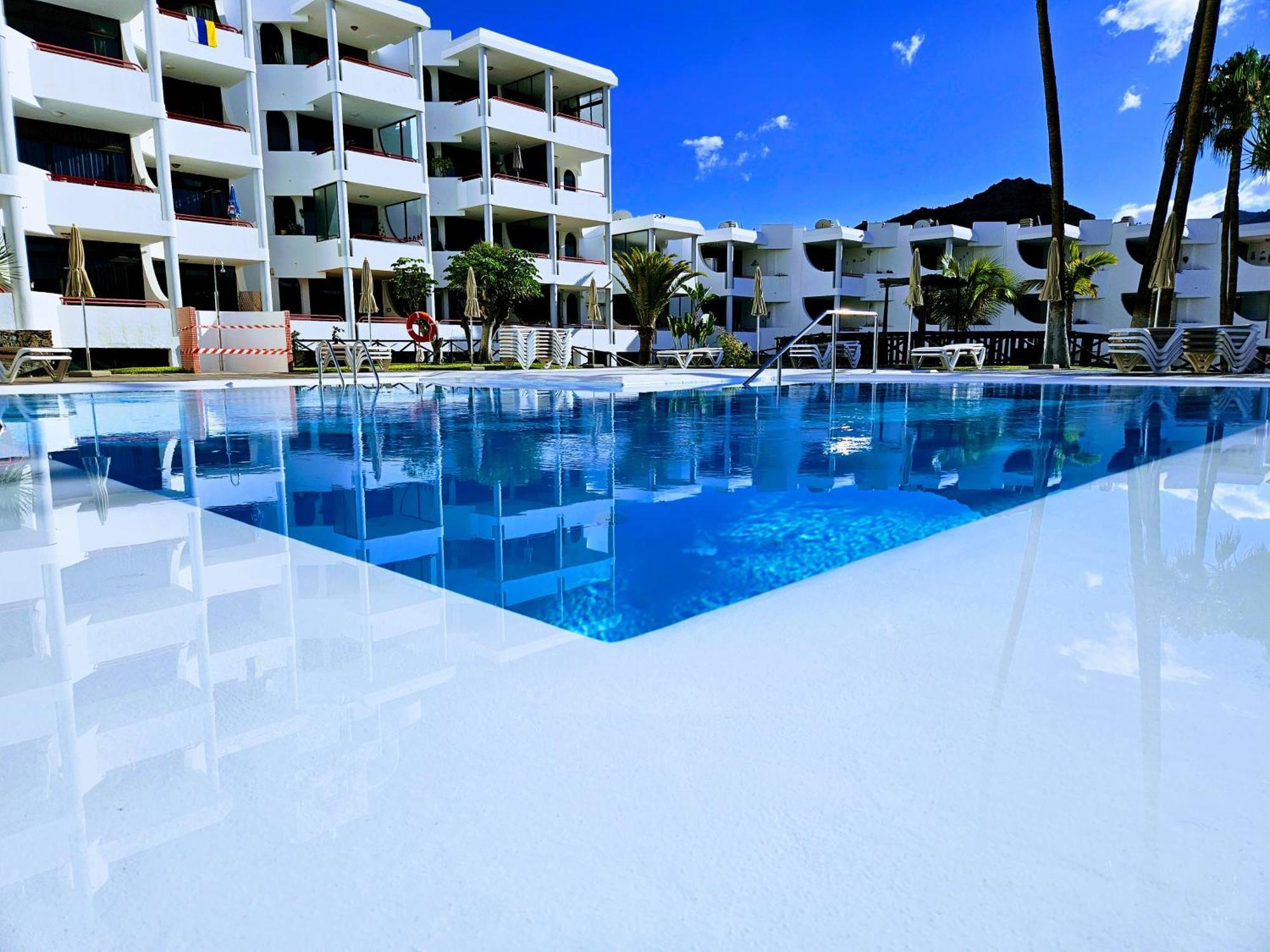 Holidays in Paradise Mogan Bagian luar foto